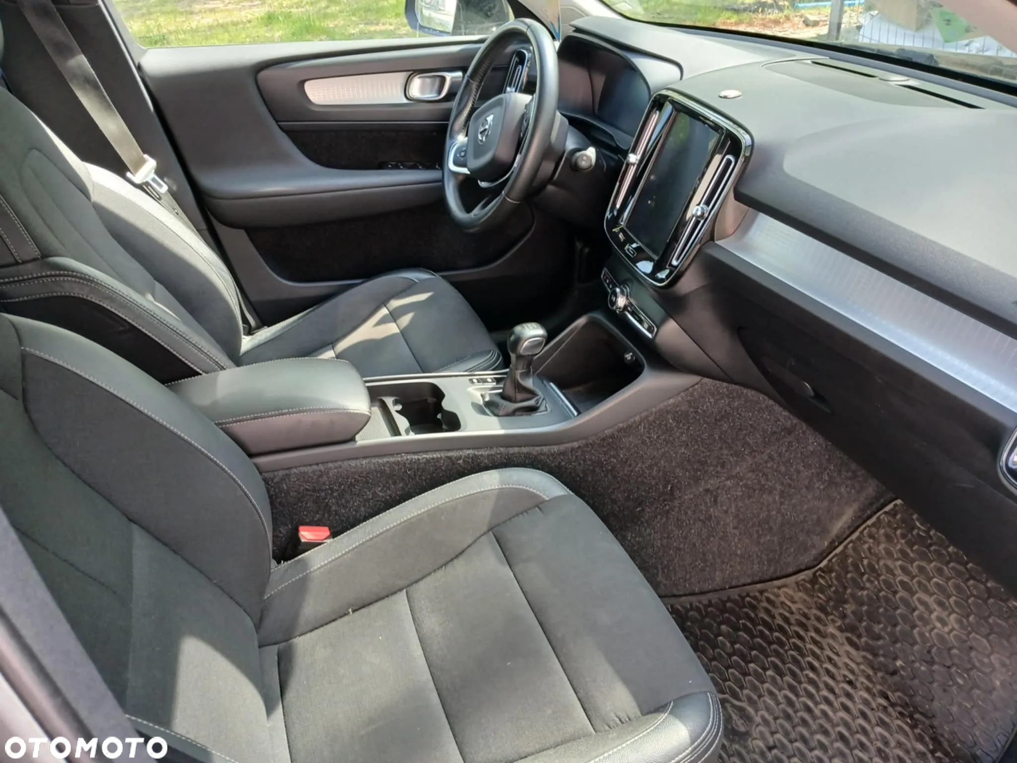 Volvo XC 40 - 21