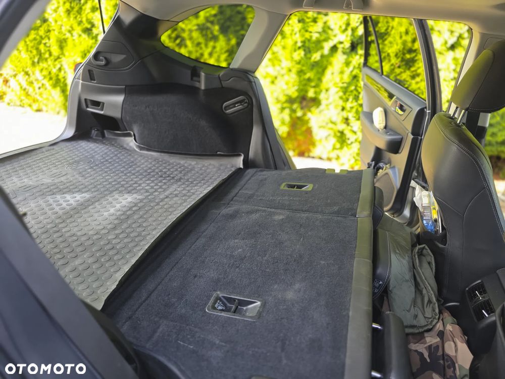 Subaru Legacy 2.5i Comfort Navi - 21