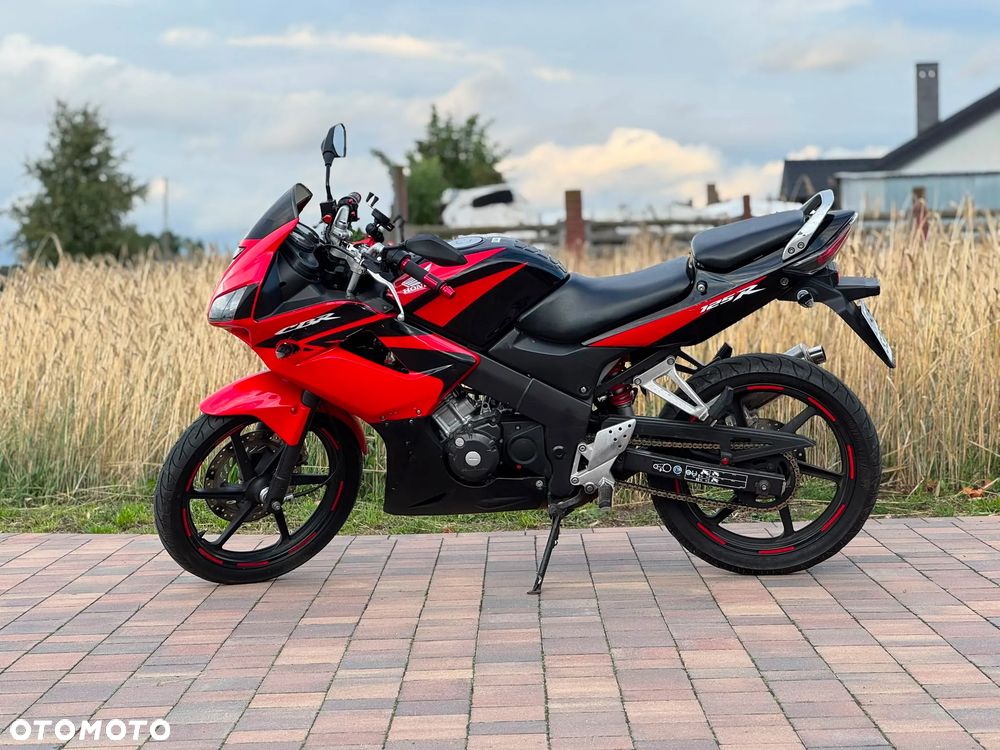 Honda CBR - 6