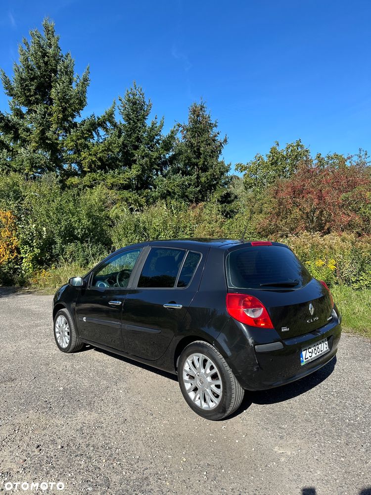 Renault Clio 1.6 16V Expression - 2