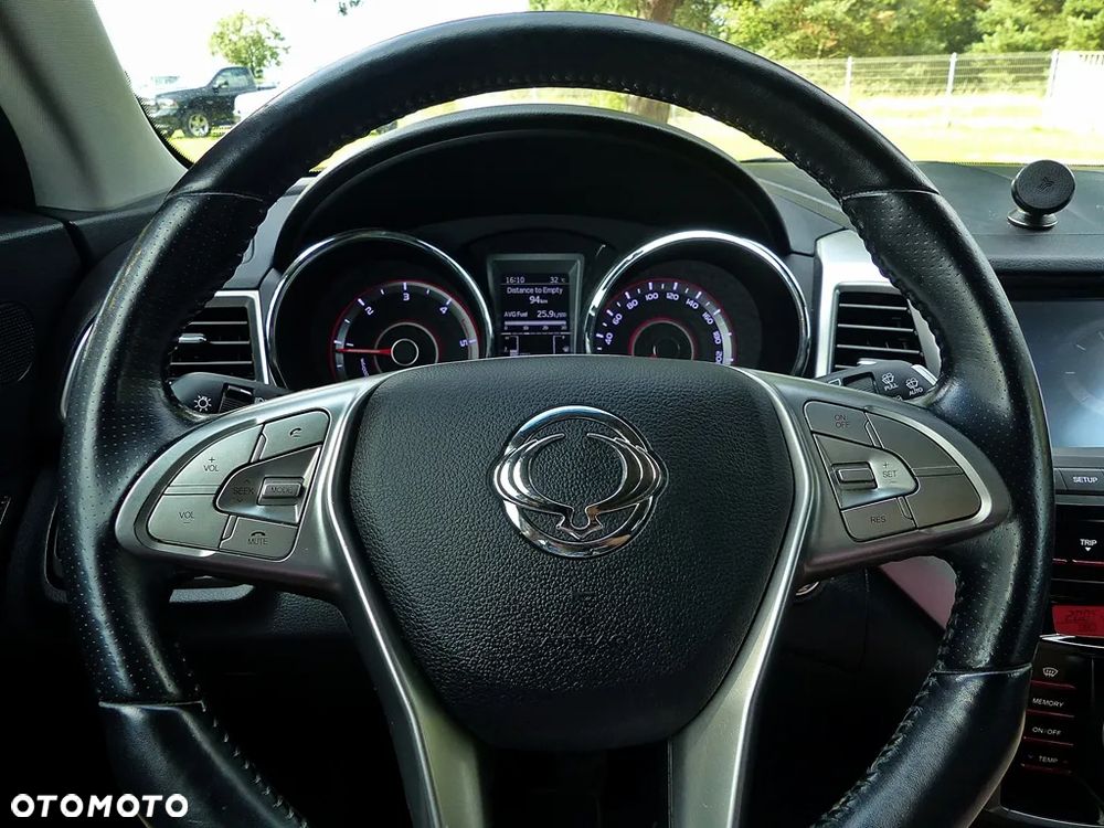 SsangYong/KGM Tivoli e-XDi 160 4WD Sapphire - 28