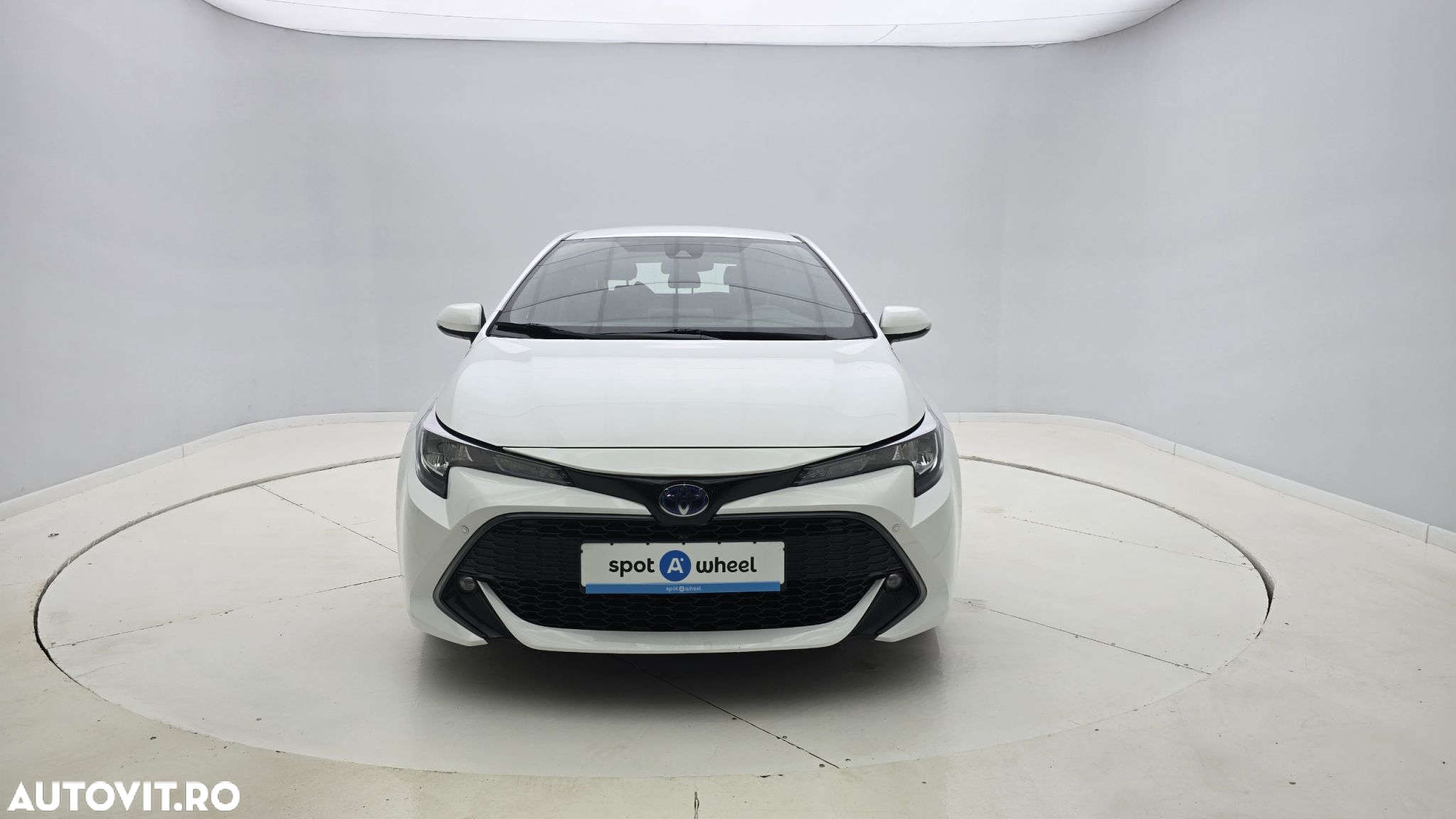 Toyota Corolla - 2