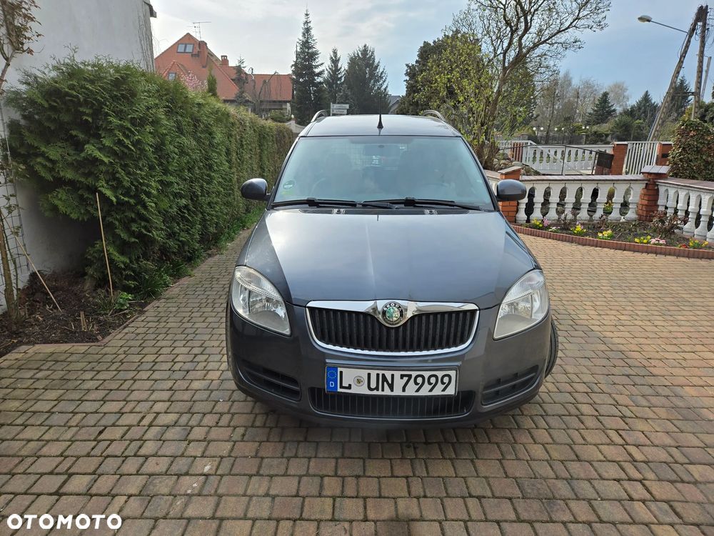 Skoda Roomster 1.4 MPI PLUS EDITION - 3