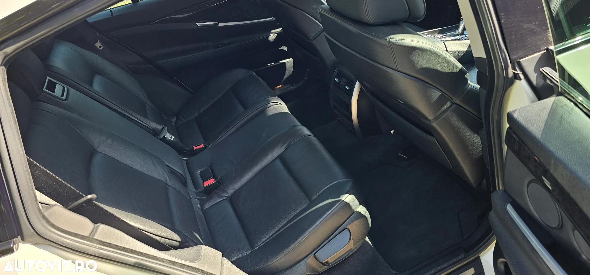 BMW Seria 5 530d xDrive - 11