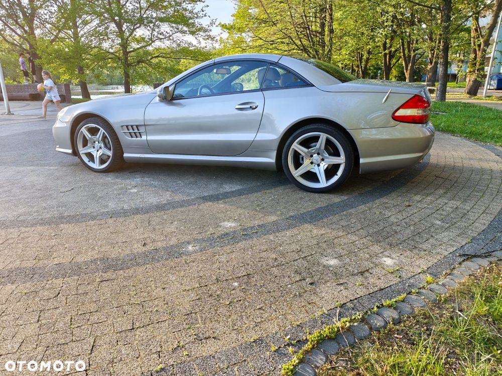 Mercedes-Benz SL 350 7G-TRONIC - 30