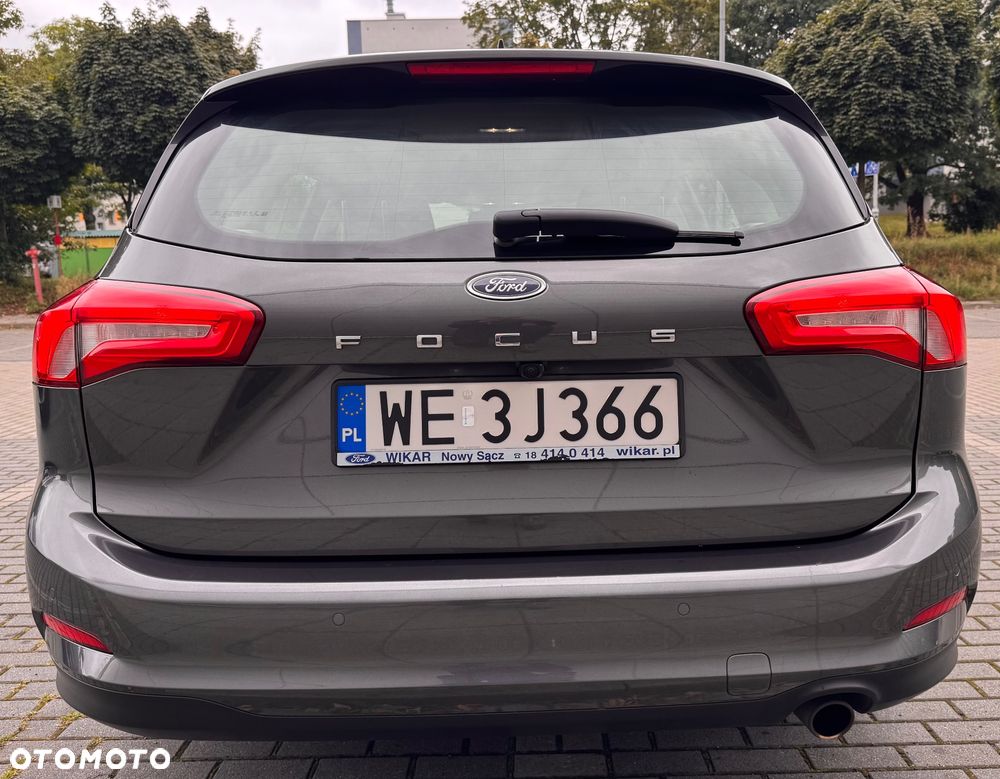 Ford Focus 1.0 EcoBoost Connected - 11