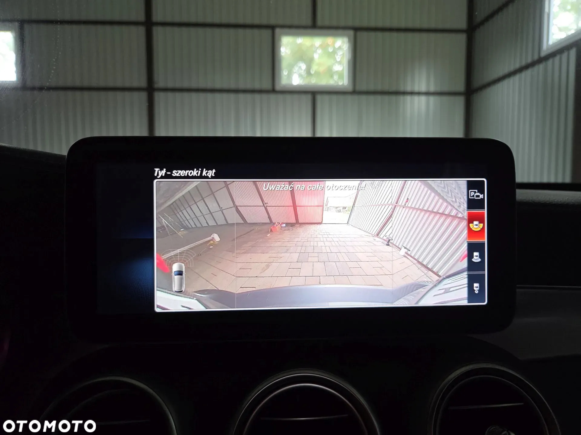 Mercedes-Benz Klasa C 220 d T 9G-TRONIC AMG Line - 38
