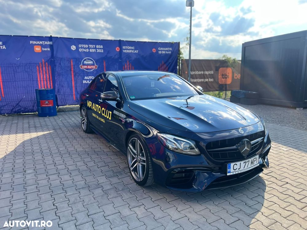 Mercedes-Benz E AMG 63 4Matic+ 9G-TRONIC - 11