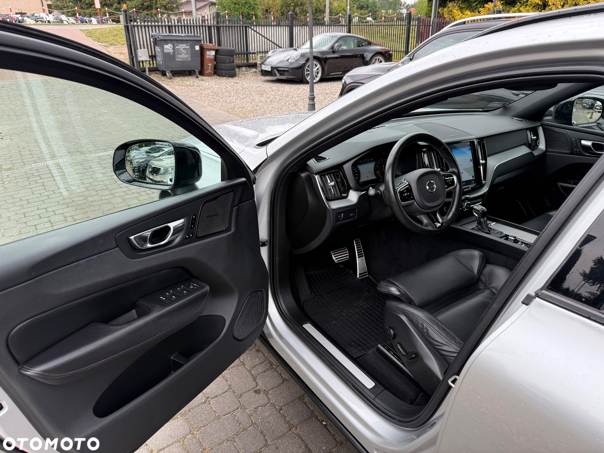 Volvo XC 60 T6 AWD R-Design - 8
