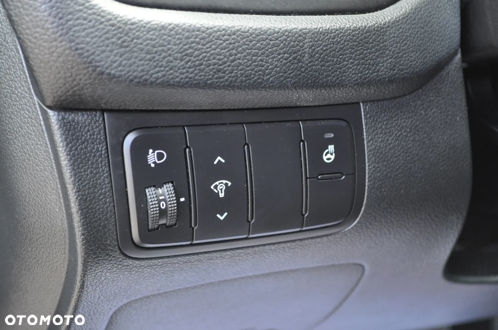 Kia Ceed - 22