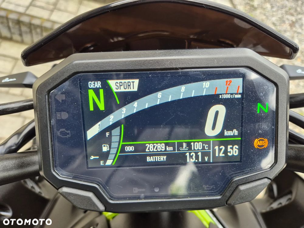 Kawasaki Z 900 - 29