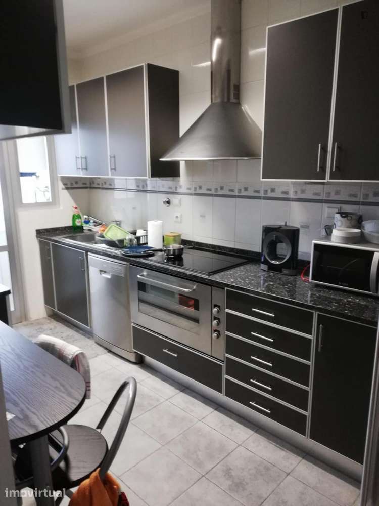 Apartamento com 2 quartos - localizado em Montes Claros Coimbra - Grande imagem: 5/10