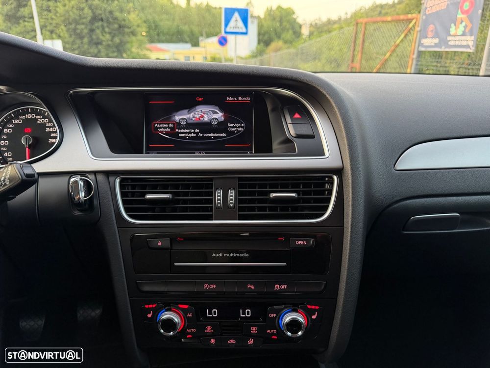Audi A4 Avant 2.0 TDI Business Line - 27