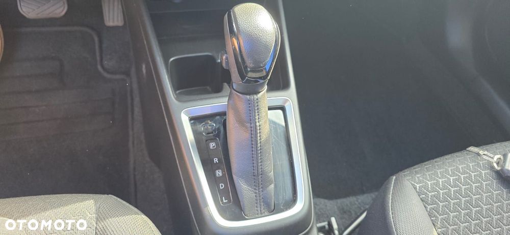 Suzuki Swift 1.2 Premium Plus CVT - 23