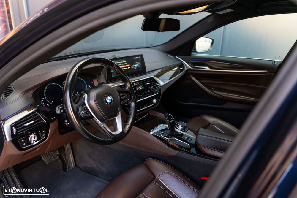 BMW 530 e iPerformance Line Luxury - 9