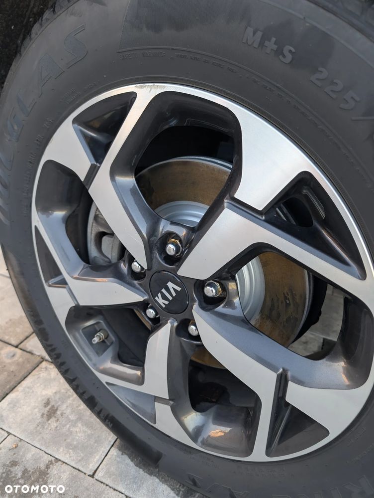 Kia Sportage - 4