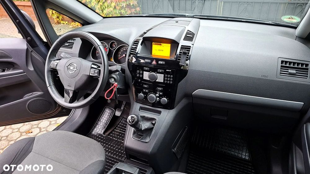Opel Zafira 1.8 Selection - 12