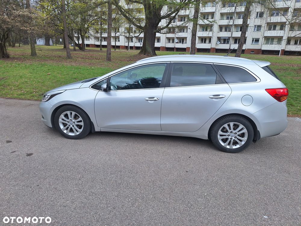 Kia Ceed - 5