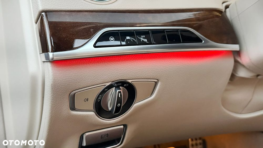 Mercedes-Benz Klasa S 500 4-Matic L 7G-TRONIC - 11