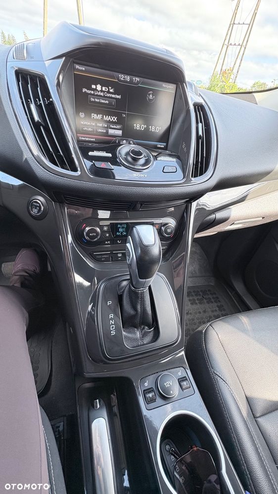 Ford Escape 2.0 EcoBoost AWD Titanium - 22