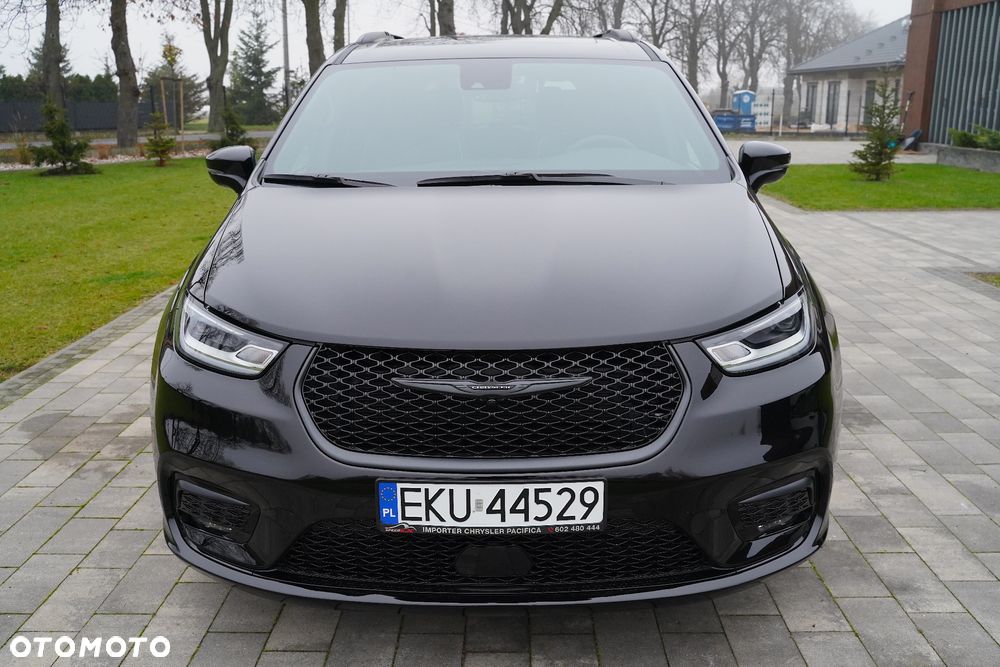 Chrysler Pacifica - 19
