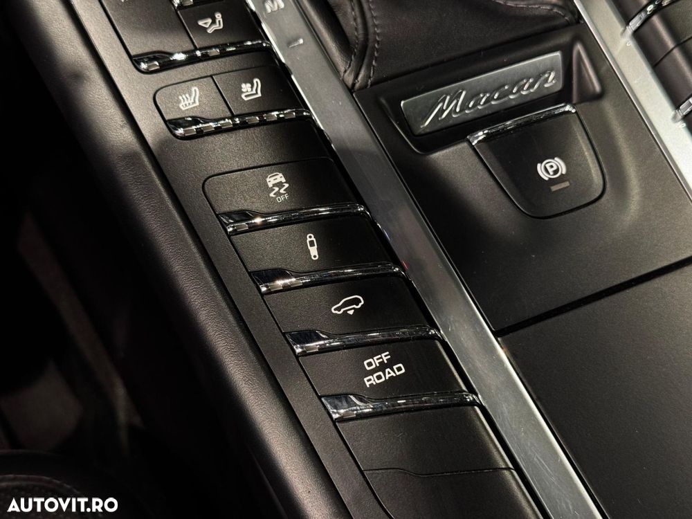 Porsche Macan Standard - 33