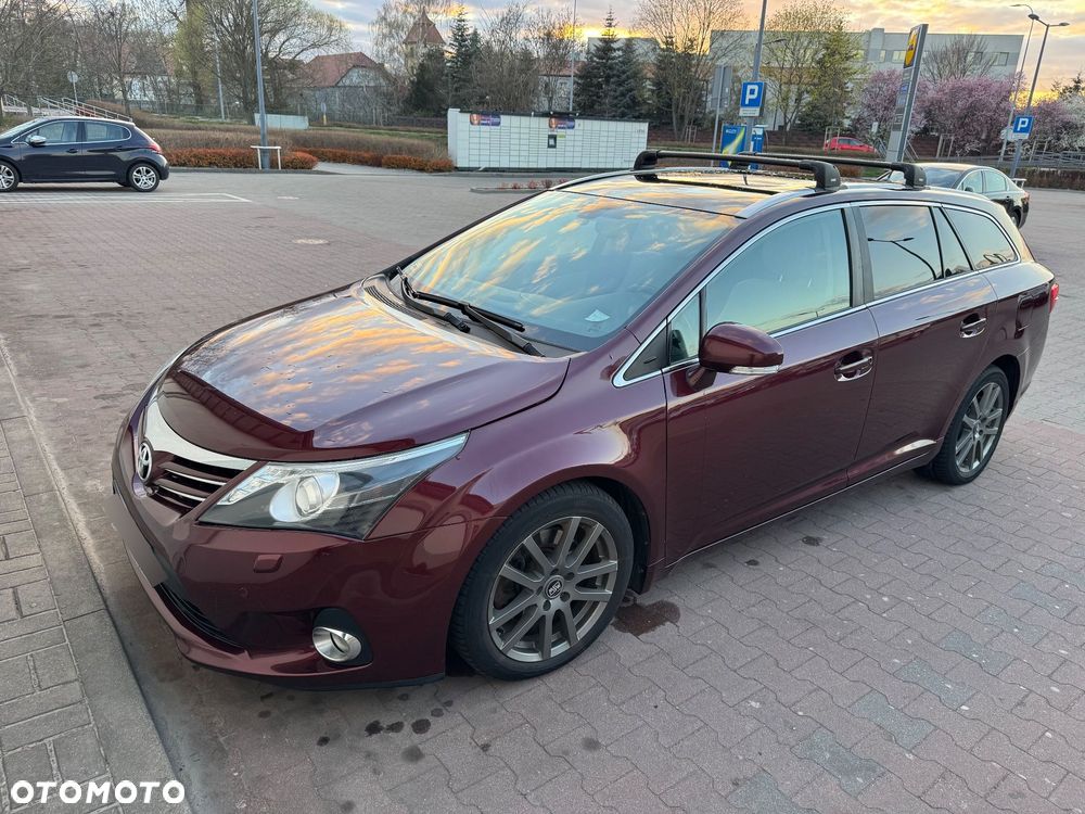 Toyota Avensis 2.2 D-4D Prestige Platinium - 11