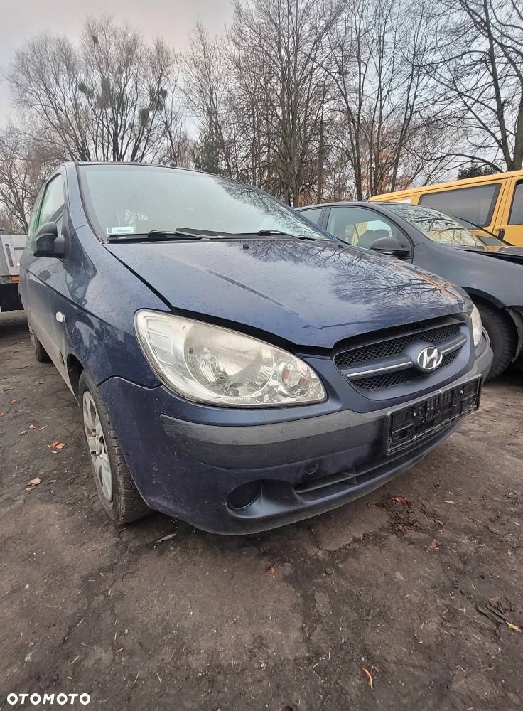 Części- Hyundai Getz  Pojemność: 1086  Moc: 49kW  Rok:2008  Benzyna - 2