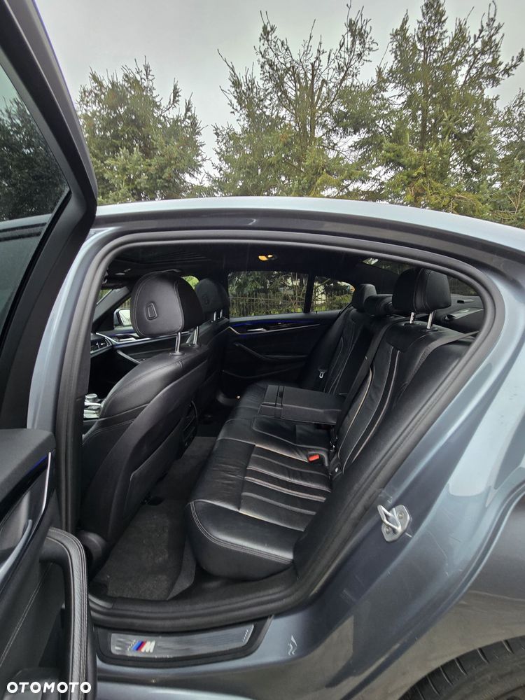 BMW Seria 5 530e iPerformance M Sport sport - 17