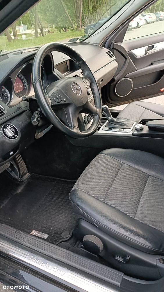 Mercedes-Benz Klasa C 200 CDI DPF Automatik BlueEFFICIENCY - 14