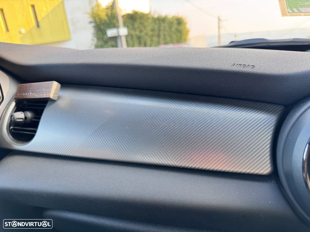 MINI 3 Portas Cooper SE - 27