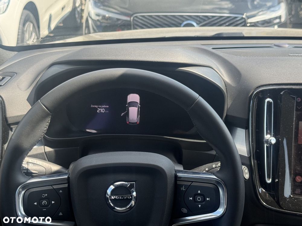 Volvo XC 40 - 12