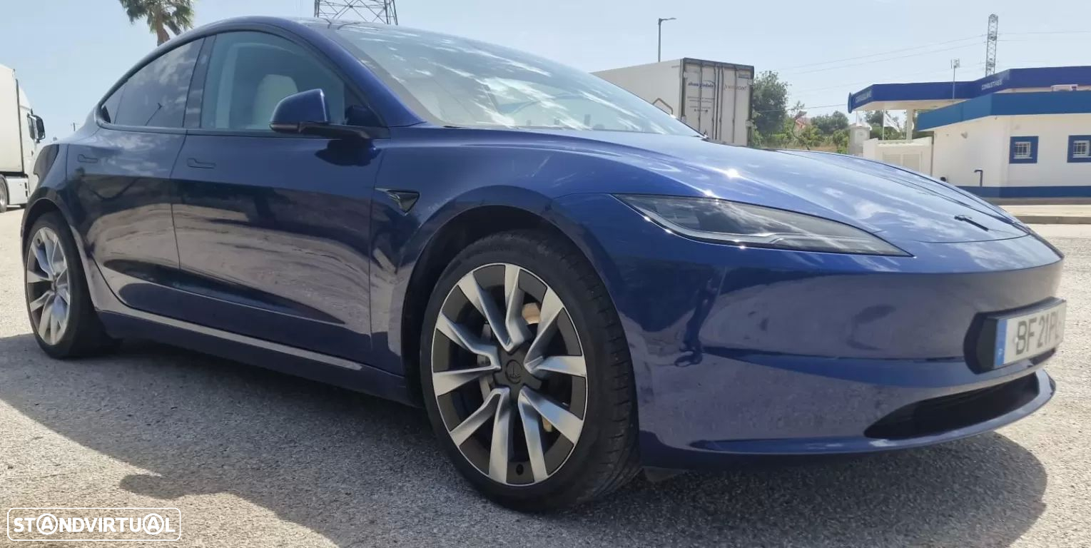 Tesla Model 3 Tração Traseira - 3