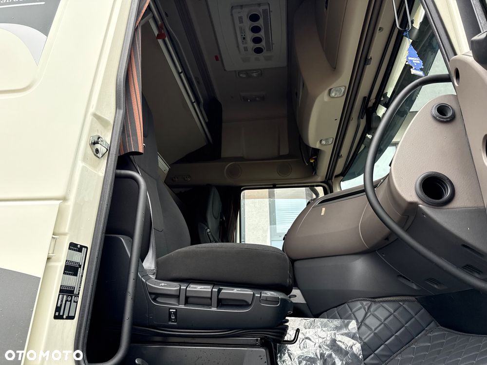 DAF XF106  480 Super Space Cab - 8