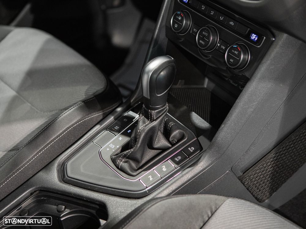VW Tiguan 1.5 TSI R-Line DSG - 36