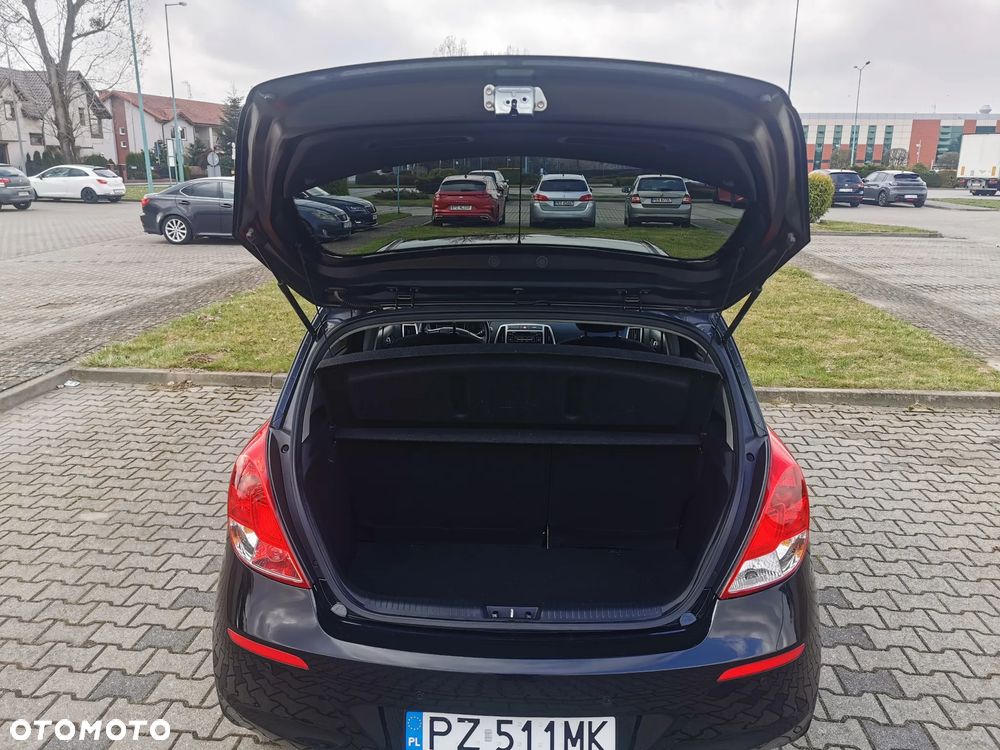 Hyundai i20 1.25 Wersja Jubileuszowa - 8
