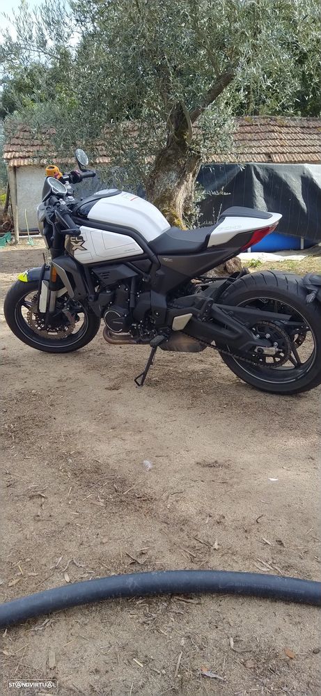 CF Moto 700CL-X Sport - 2