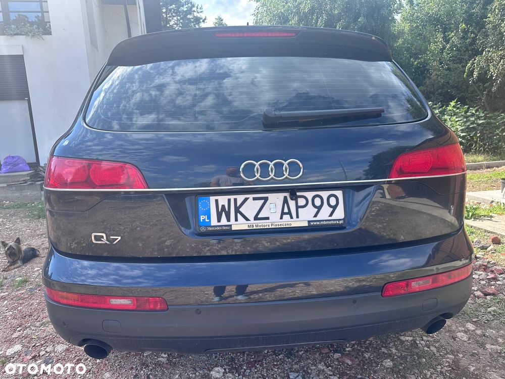 Audi Q7 - 2