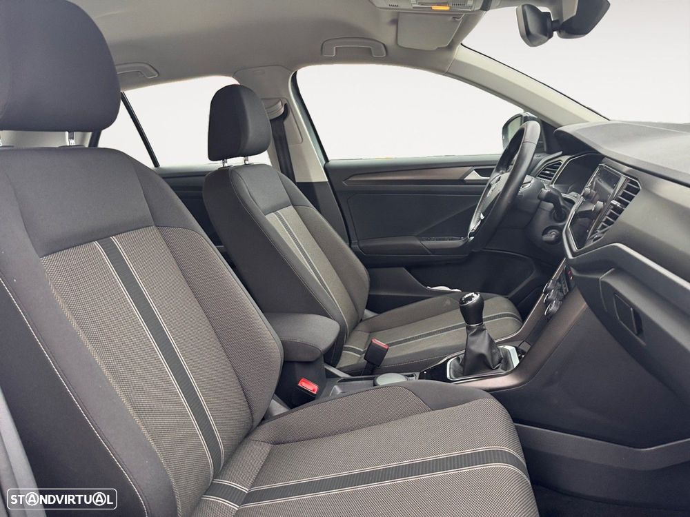 VW T-Roc 1.0 TSI - 15