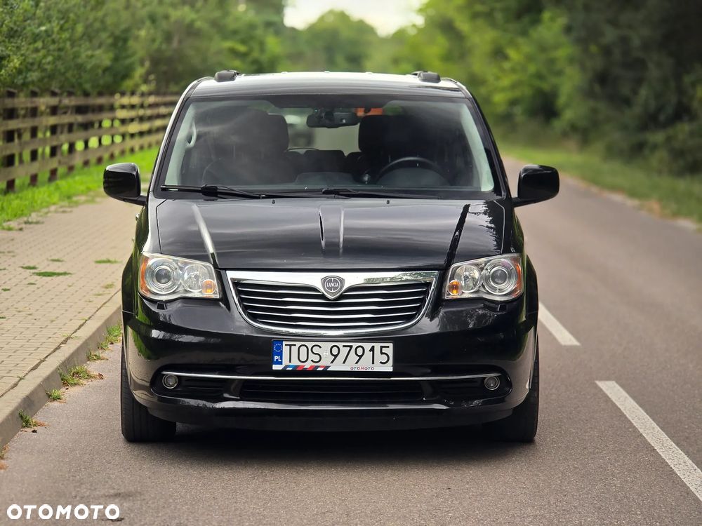 Lancia Voyager 2.8 CRD16v Gold - 11