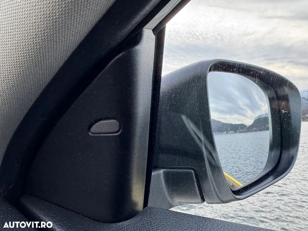 Nissan Qashqai 1.6 DCI ALL-MODE 4x4i TEKNA+ - 10