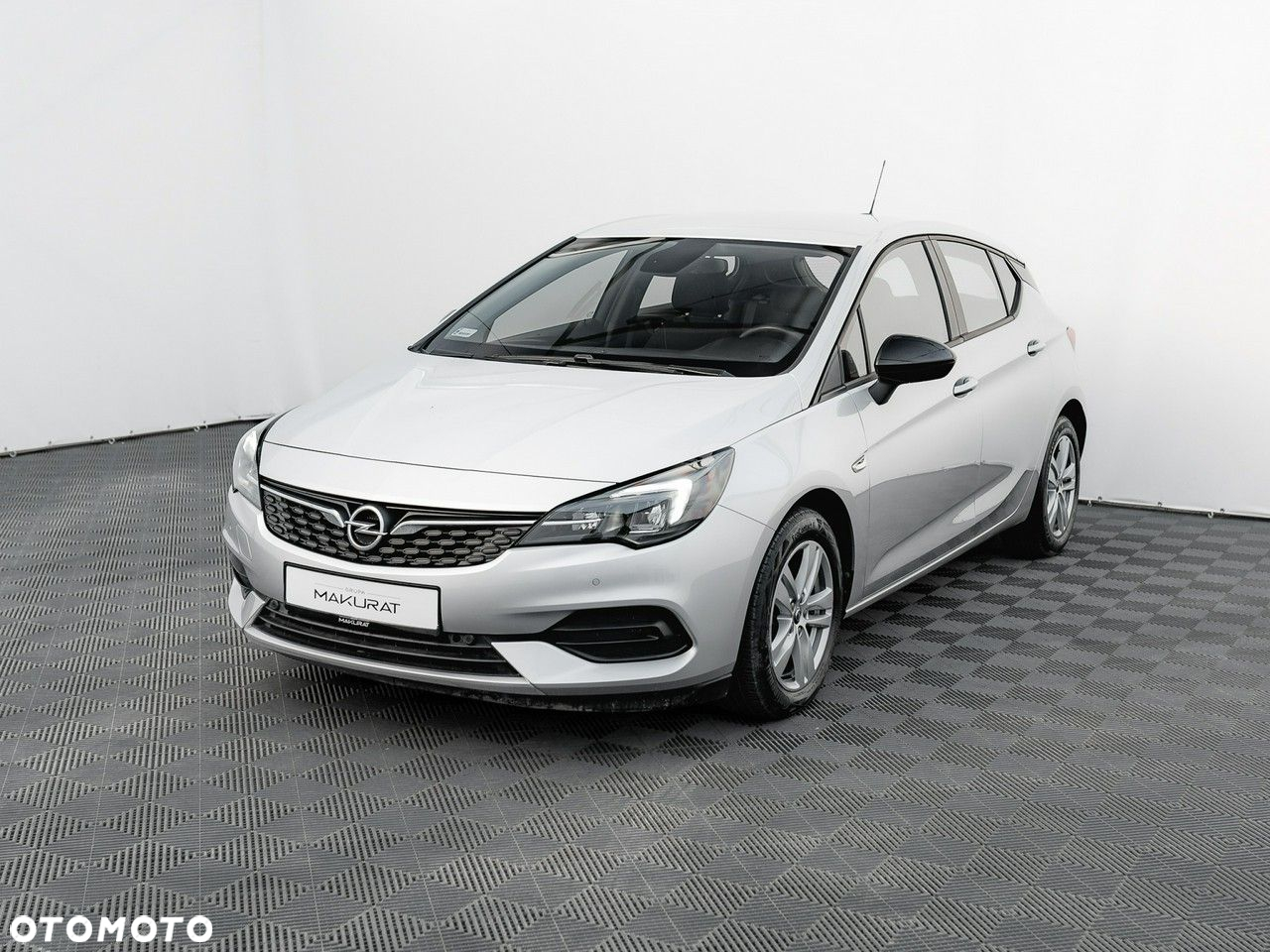 Opel Astra V 1.2 T Edition S&S - 3