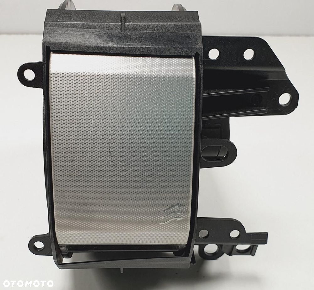 KRATKA NAWIEWU PRAWA ŚRODKOWA JAGUAR XF X250 - 1