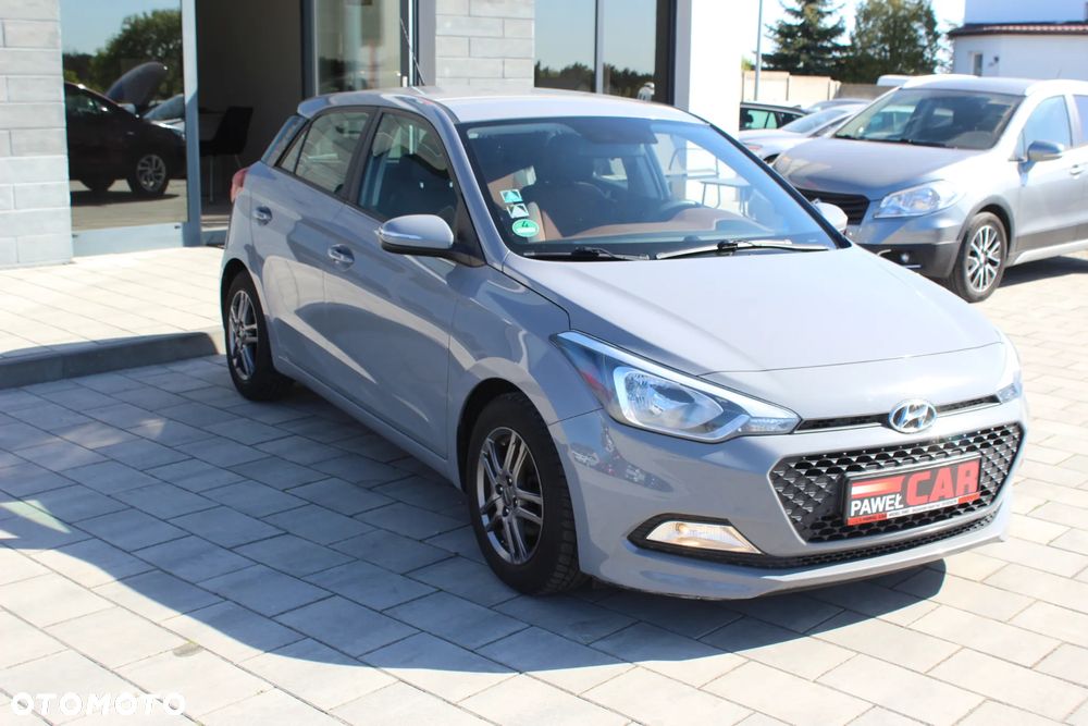Hyundai i20 blue 1.2 Classic - 1