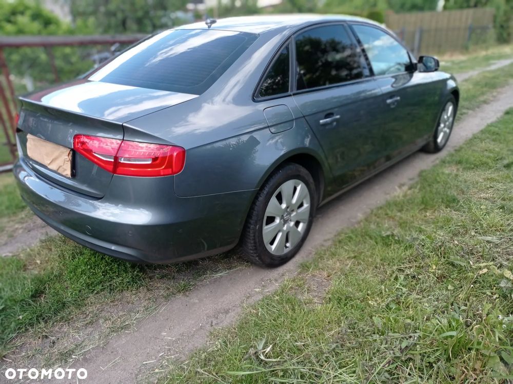 Audi A4 Limousine 2.0 TDI DPF clean diesel multitronic S line Sportpaket - 24