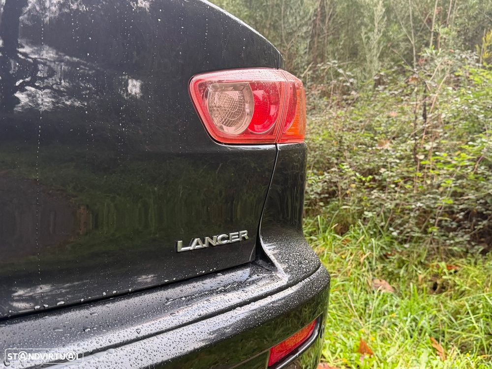 Mitsubishi Lancer 2.0 DI-D Intense + Pk Co. FPF - 25