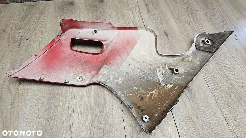 Pług Owiewka Bok prawa Yamaha TZR 50 / 80 / 125 - 9