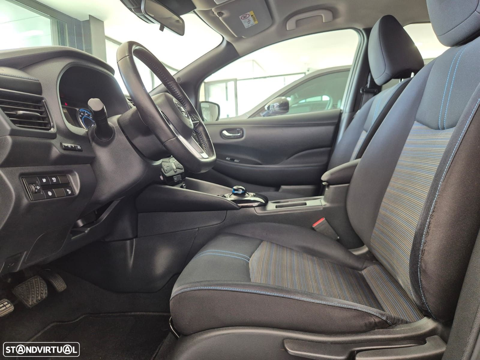 Nissan Leaf N-Connecta - 9