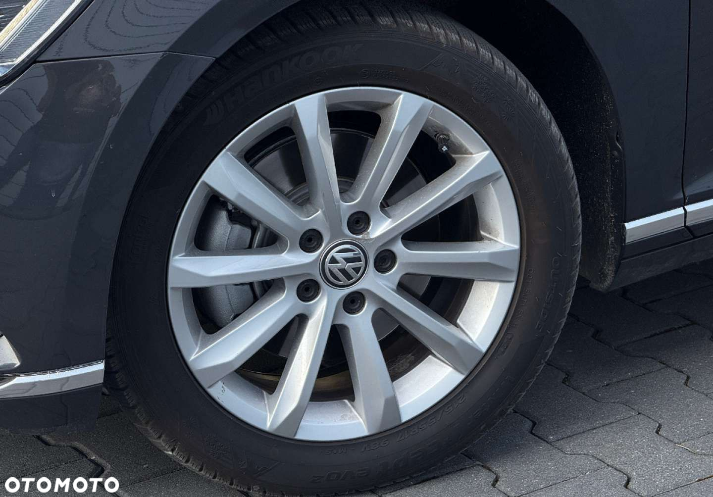 Volkswagen Passat - 14