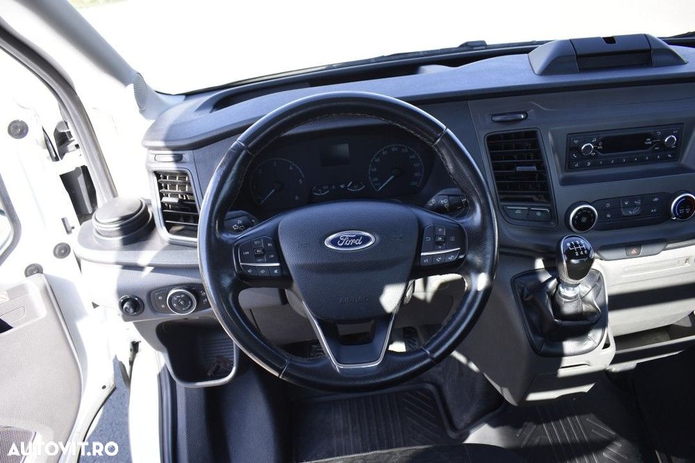 Ford Transit - 27